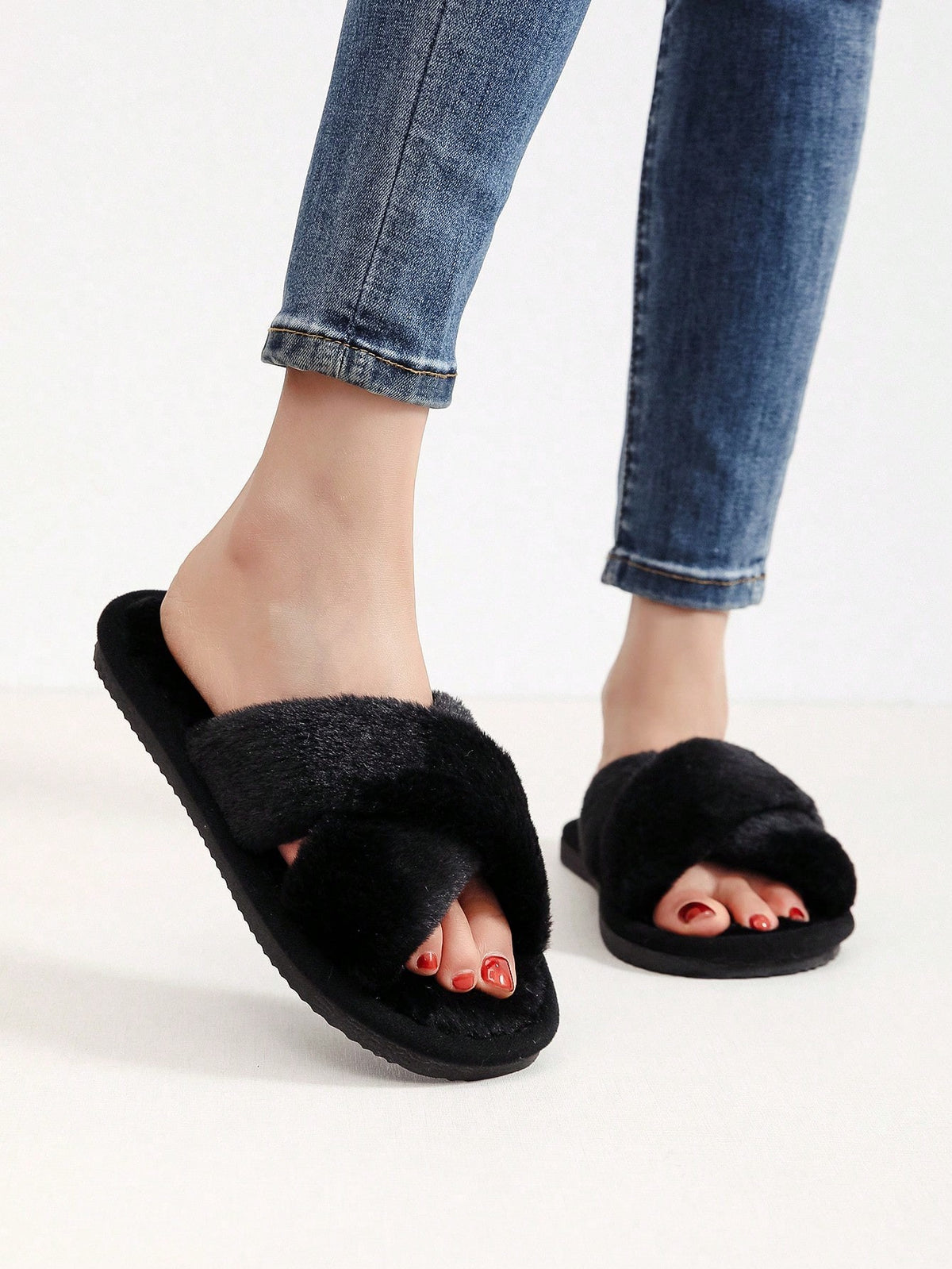 Women's Fuzzy Cross Band Slippers, Open Toe Plush House Slides with Quiet Sole, Black