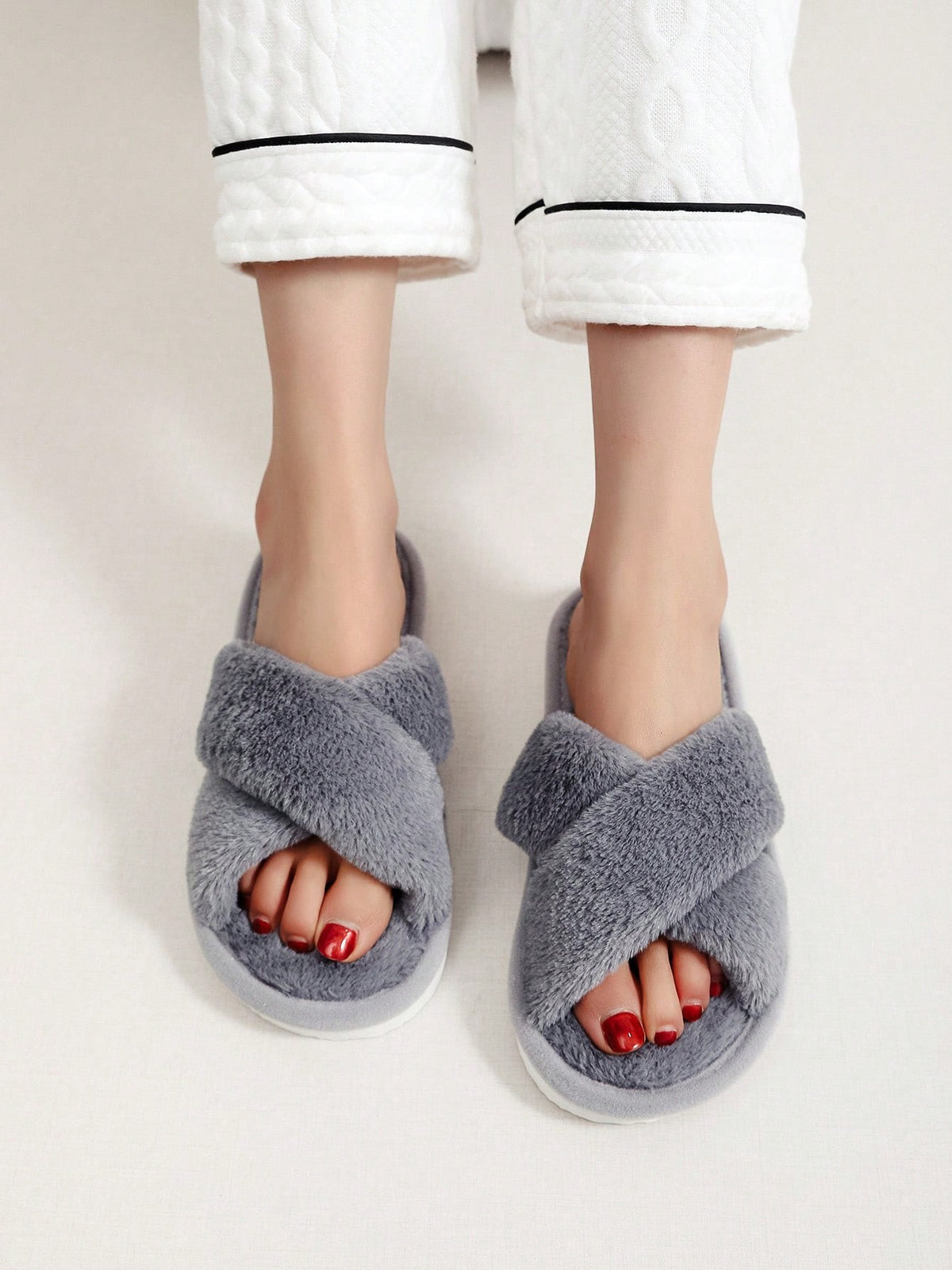 Women's Fuzzy Cross Band Slippers, Open Toe Plush House Slides with Quiet Sole, Gray