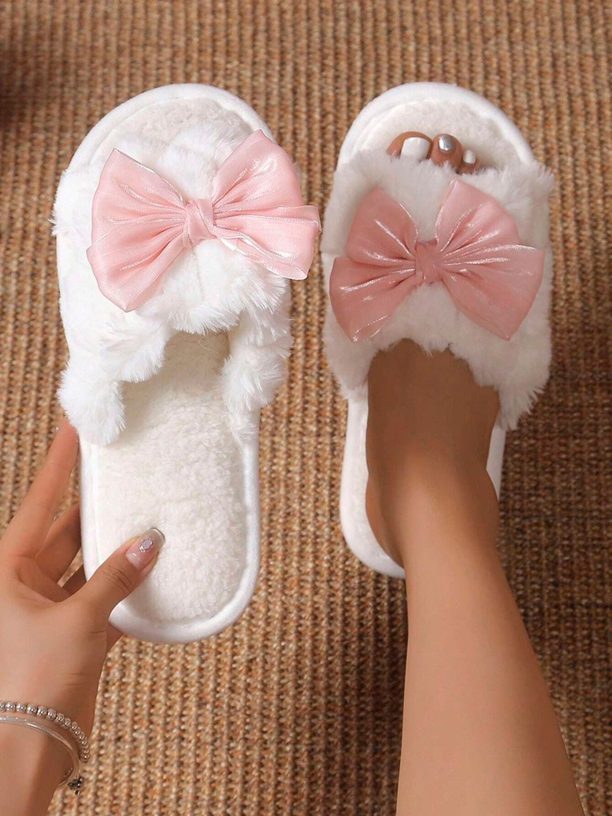 Women's Fuzzy Bow Slides, Open Toe Plush Slippers with Oversized Satin Bow, White/Pink