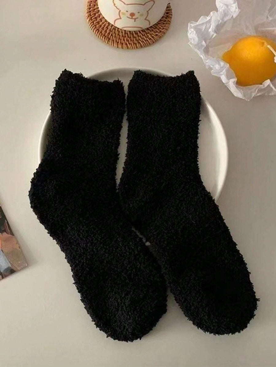 Women's Fuzzy Coral Fleece Socks, 4 Pairs in Black and White, Thick Winter Crew Socks, Black/White