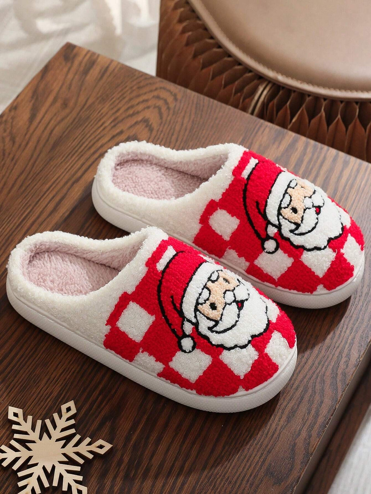 Women's Christmas Slippers, Fuzzy Closed-Toe House Slippers with Santa, Gingerbread or Reindeer, Red Santa