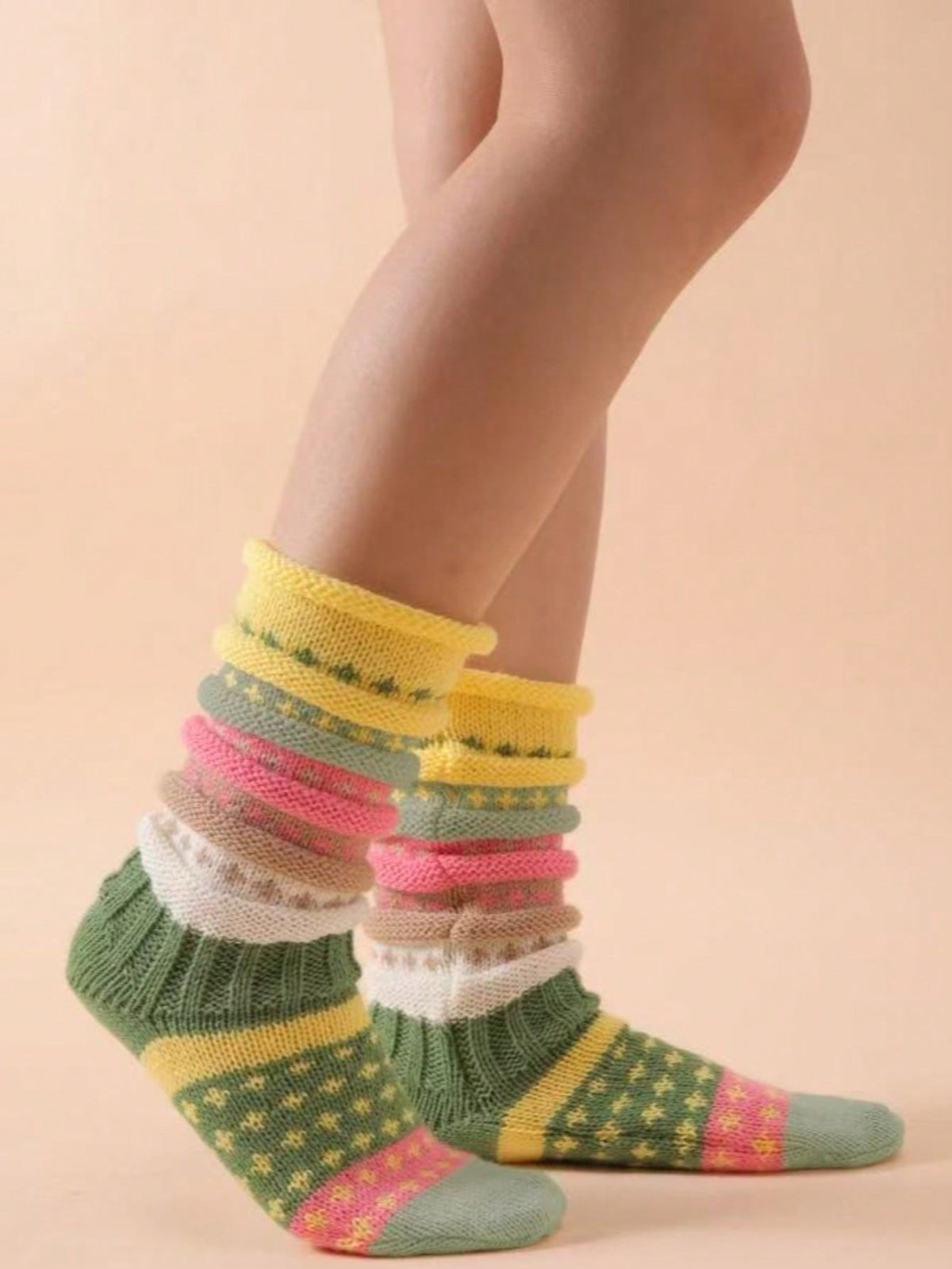 Women's Chunky Knit Slouch Socks, 2 Pairs with Colorful Stripes, Warm House Socks, Green, view 2