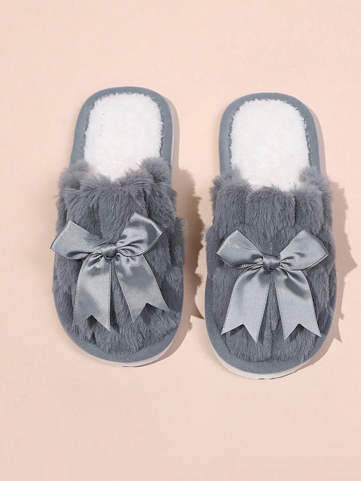 Women's Fuzzy Bow Slippers, Closed-Toe Plush Mules with Satin Bow, Gray